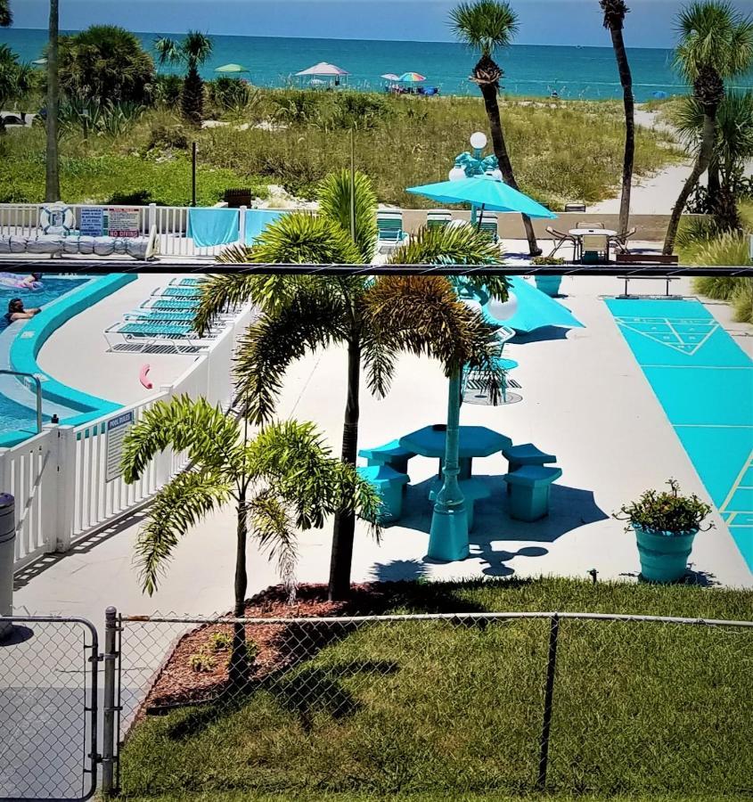 Johns Pass Beach Motel Treasure Island Exterior photo