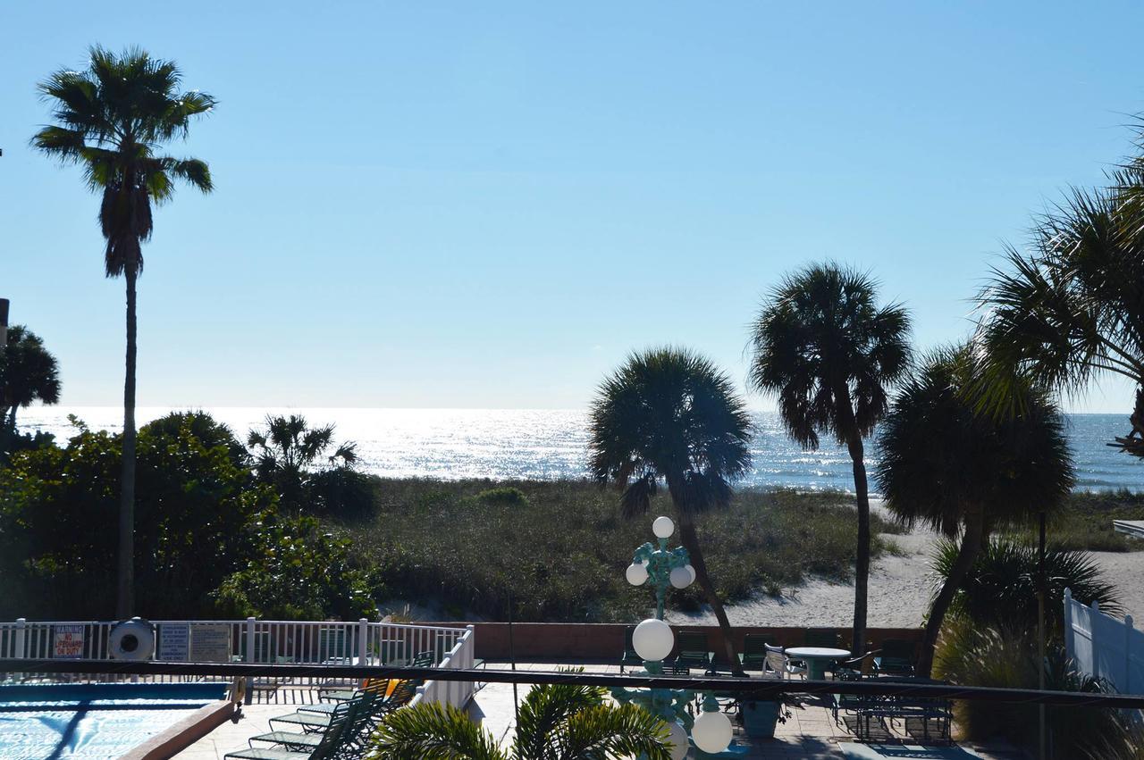 Johns Pass Beach Motel Treasure Island Exterior photo